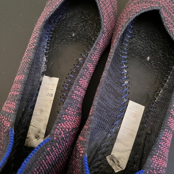 Rothy's Point Shoe in a retired color! - Picture 3 of 3